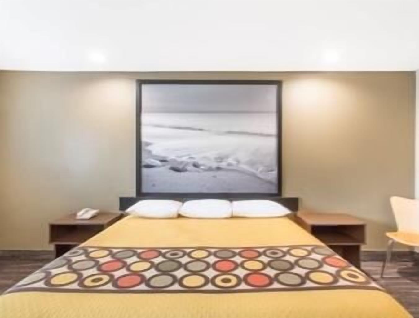 Super 8 By Wyndham National City Chula Vista Bagian luar foto